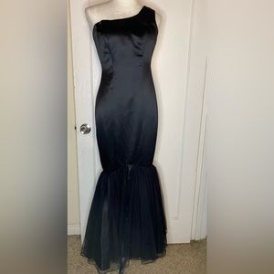 Vintage y2k Black Satin Mermaid Fishtail Evening Gown Prom Dress barbiecore noir